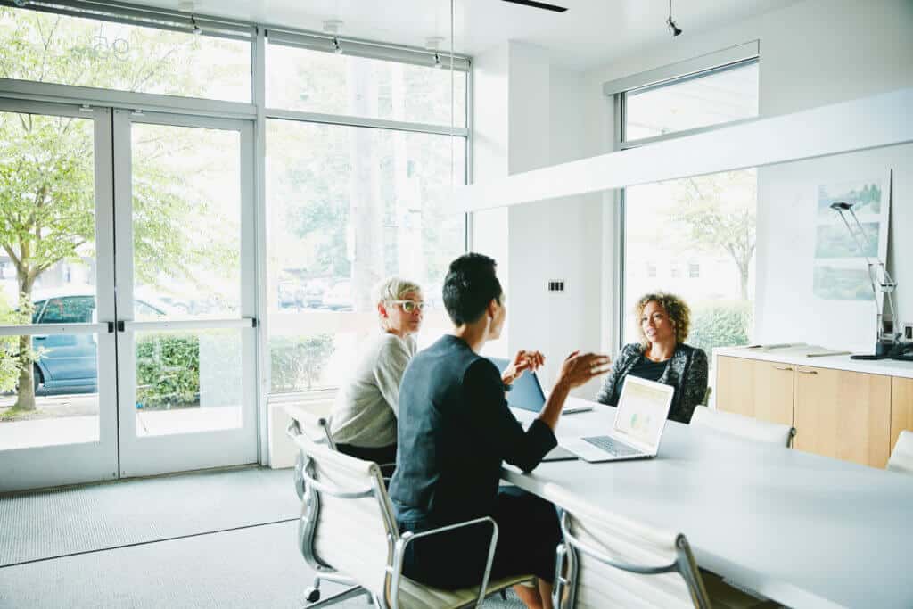 Software für das Vertriebsmanagement: Partner einbinden und Umsatz steigern Software für das Vertriebsmanagement: Partner einbinden und Umsatz steigern
