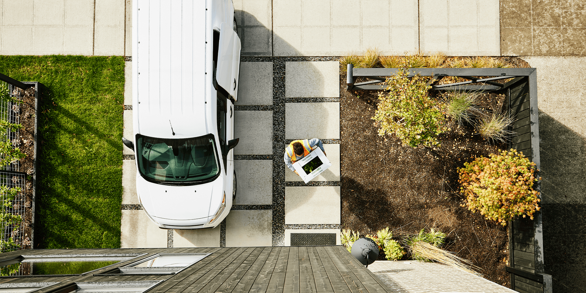 Logistics visibility through all-mile delivery