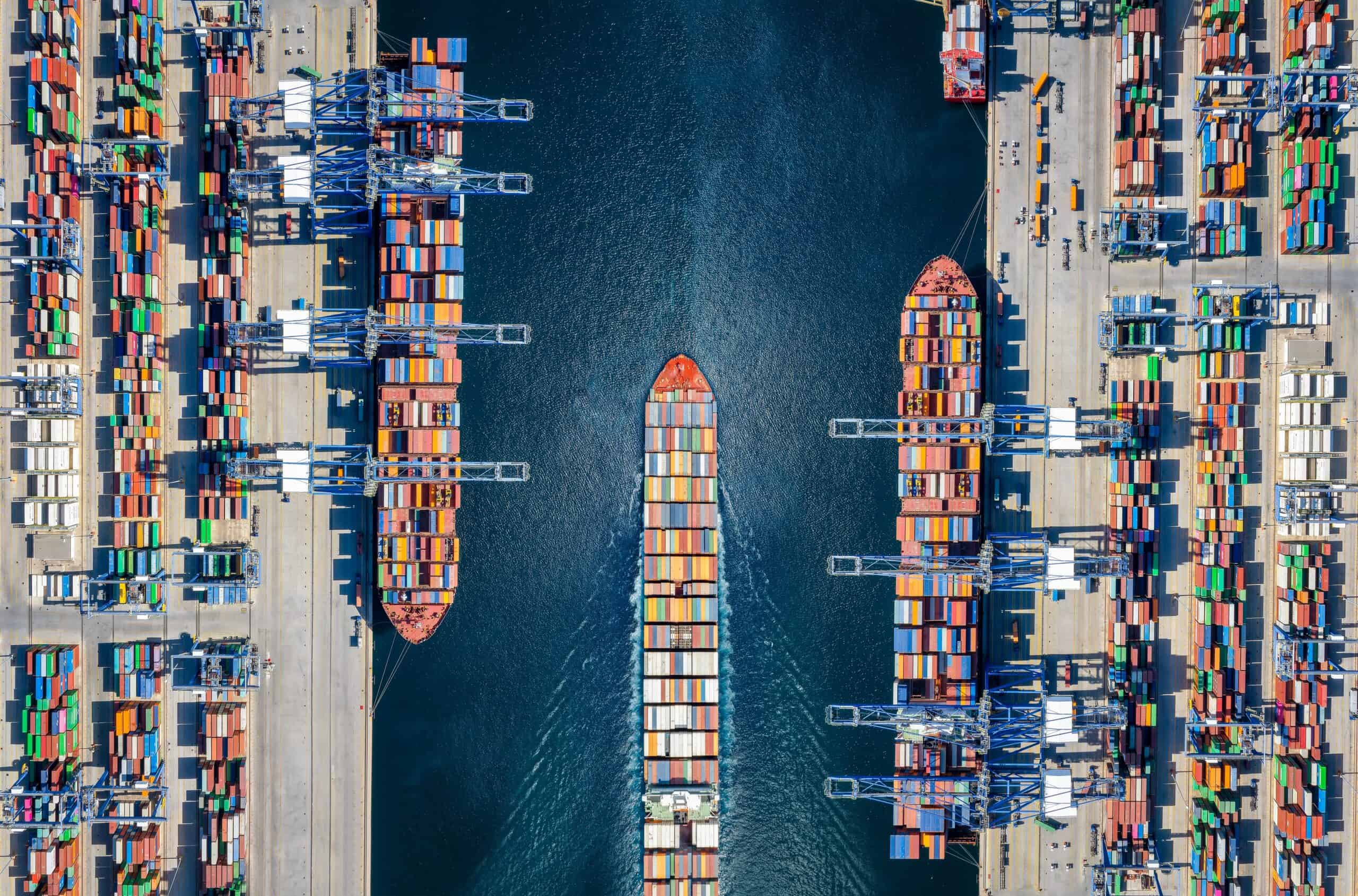 Aerial,top,down,view,of,a,large,container,cargo,ship